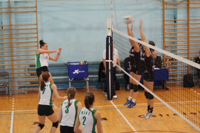 Nike Ostrołęka - ŁKS Łódź [3.03.2012] - zdjęcie #17 - eOstroleka.pl