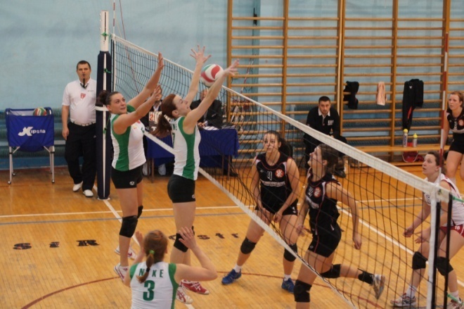 Nike Ostrołęka - ŁKS Łódź [3.03.2012] - zdjęcie #15 - eOstroleka.pl