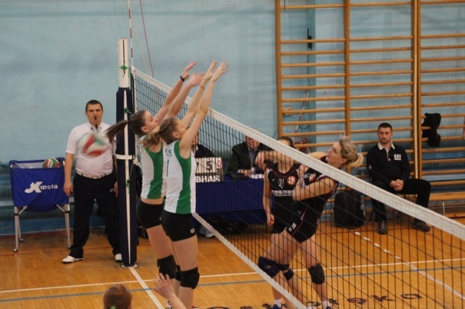 Nike Ostrołęka - ŁKS Łódź [3.03.2012] - zdjęcie #13 - eOstroleka.pl