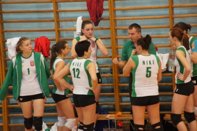 Nike Ostrołęka - ŁKS Łódź [3.03.2012] - zdjęcie #2 - eOstroleka.pl