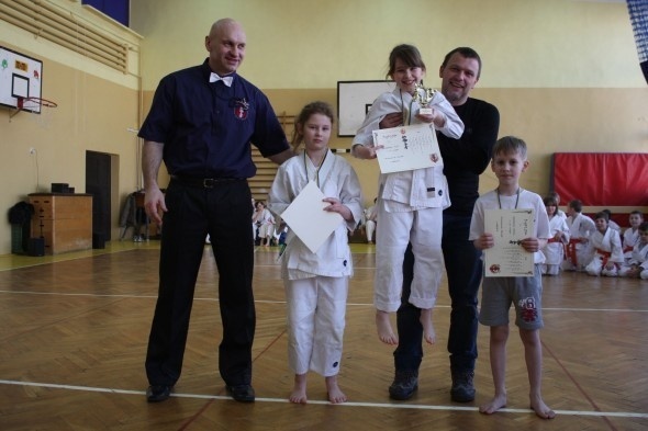 I Mistrzostwa Ostrołęki w karate [03.03.2012] - zdjęcie #12 - eOstroleka.pl