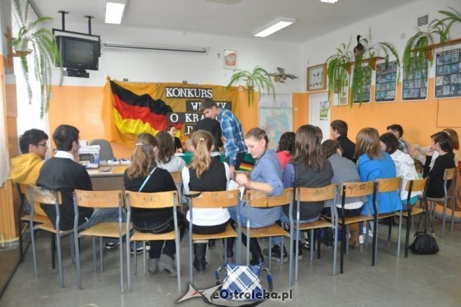 Konkurs wiedzy o krajach niemieckiego obszaru językowego w ZSZ 2 rozstrzygnięty [6 III 2012] - zdjęcie #9 - eOstroleka.pl