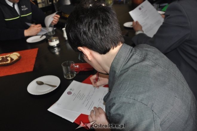 Ostrołęcki sanepid będzie walczył z palaczami [7 III 2012] - zdjęcie #1 - eOstroleka.pl