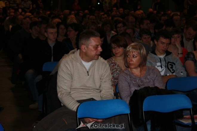 Jubileusz 25-lecia pracy scenicznej Cezarego Pazury [10.03.2012] - zdjęcie #112 - eOstroleka.pl