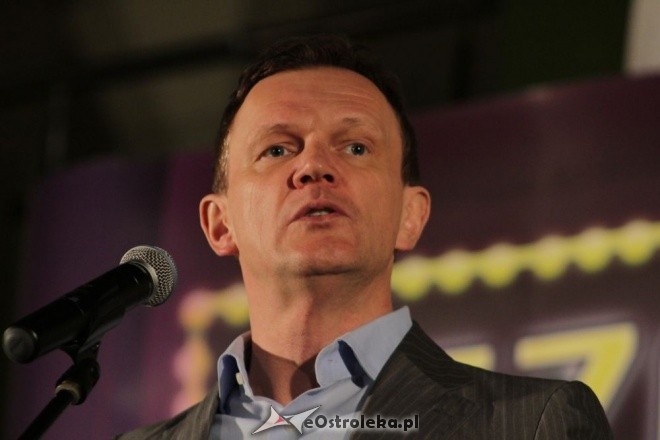 Jubileusz 25-lecia pracy scenicznej Cezarego Pazury [10.03.2012] - zdjęcie #93 - eOstroleka.pl