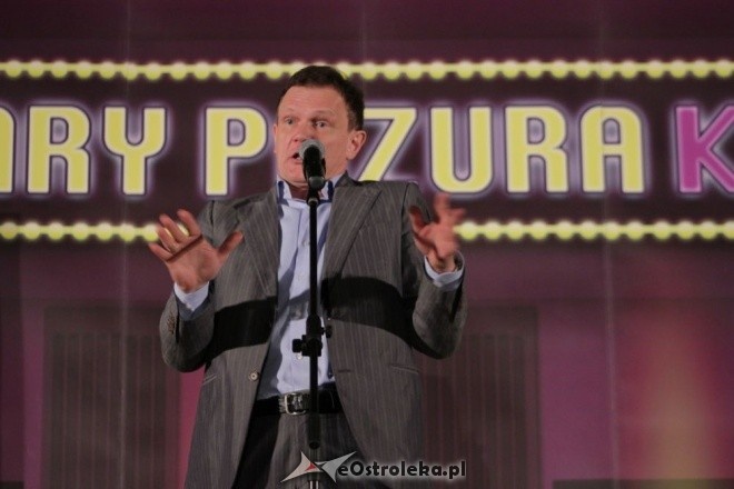 Jubileusz 25-lecia pracy scenicznej Cezarego Pazury [10.03.2012] - zdjęcie #74 - eOstroleka.pl