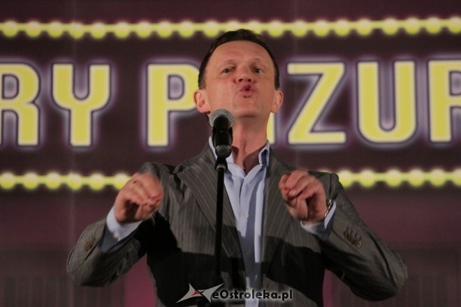 Jubileusz 25-lecia pracy scenicznej Cezarego Pazury [10.03.2012] - zdjęcie #52 - eOstroleka.pl