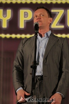 Jubileusz 25-lecia pracy scenicznej Cezarego Pazury [10.03.2012] - zdjęcie #71 - eOstroleka.pl