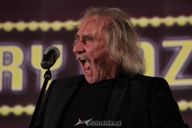 Jubileusz 25-lecia pracy scenicznej Cezarego Pazury [10.03.2012] - zdjęcie #57 - eOstroleka.pl