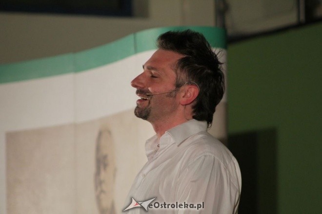 Jubileusz 25-lecia pracy scenicznej Cezarego Pazury [10.03.2012] - zdjęcie #53 - eOstroleka.pl