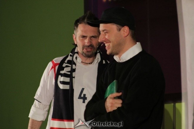 Jubileusz 25-lecia pracy scenicznej Cezarego Pazury [10.03.2012] - zdjęcie #43 - eOstroleka.pl