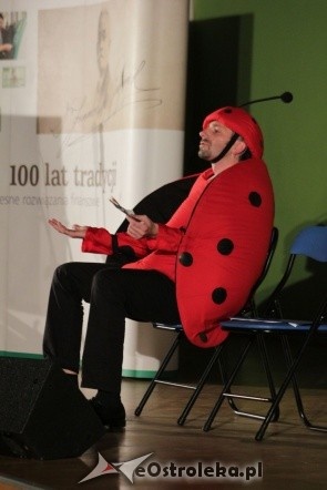 Jubileusz 25-lecia pracy scenicznej Cezarego Pazury [10.03.2012] - zdjęcie #3 - eOstroleka.pl