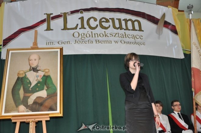 1 LO: Uczniowie uczcili pamięć gen. Bema [14.III.2012] - zdjęcie #8 - eOstroleka.pl