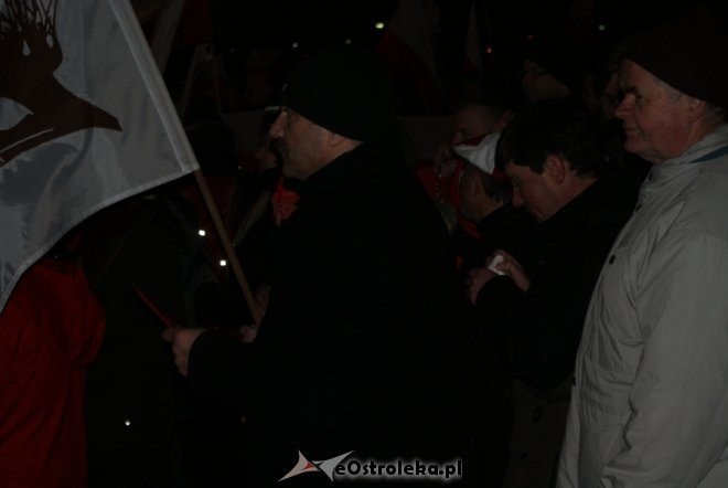Protest przeciw podwyższaniu wieku emerytalnego: „Rządowi trzeba pokazać czerwoną kartkę”  [14 III 2012] - zdjęcie #41 - eOstroleka.pl