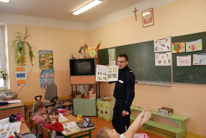 Kabecjanie dają radę w Szkole Podstawowej nr 6 [15 III 2012] - zdjęcie #10 - eOstroleka.pl