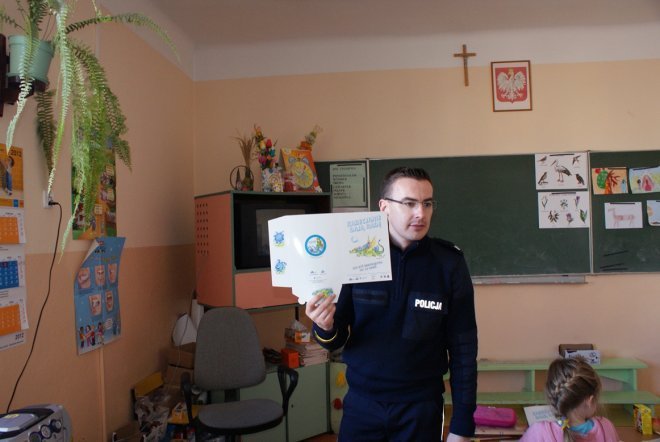 Kabecjanie dają radę w Szkole Podstawowej nr 6 [15 III 2012] - zdjęcie #2 - eOstroleka.pl