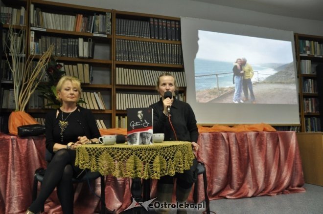 Wieczór w Arce: Magdalena Zawadzka promowała nową książkę [15.III.2012] - zdjęcie #8 - eOstroleka.pl