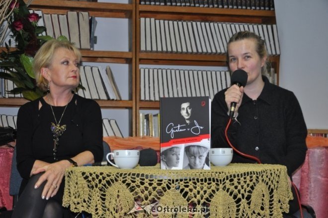 Wieczór w Arce: Magdalena Zawadzka promowała nową książkę [15.III.2012] - zdjęcie #19 - eOstroleka.pl