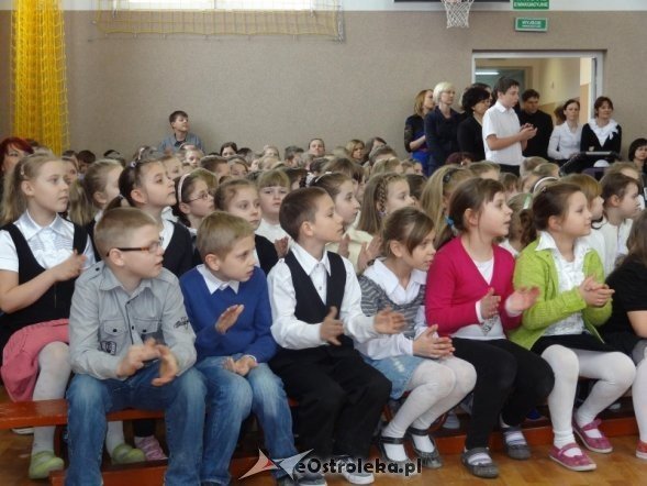 Szkoła Podstawowa w Czerwinie z imieniem kard. Stefana Wyszyńskiego [15.III.2012] - zdjęcie #20 - eOstroleka.pl