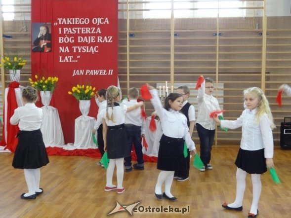 Szkoła Podstawowa w Czerwinie z imieniem kard. Stefana Wyszyńskiego [15.III.2012] - zdjęcie #2 - eOstroleka.pl