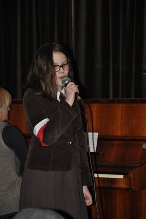 Ostrołęcki Szczep Drużyn Specjalnościowych Szaniec otrzymał imię Szarych Szeregów [17.III.2012] - zdjęcie #5 - eOstroleka.pl