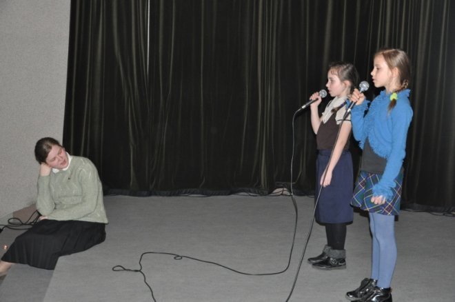 Ostrołęcki Szczep Drużyn Specjalnościowych Szaniec otrzymał imię Szarych Szeregów [17.III.2012] - zdjęcie #1 - eOstroleka.pl