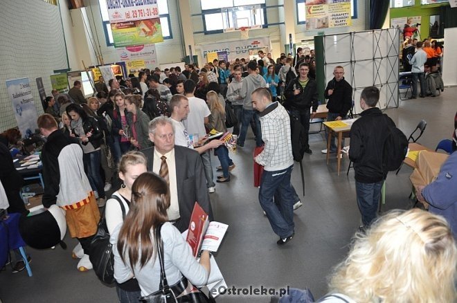 Młodzieżowe Targi Edukacji i Pracy [23.03.2012] - zdjęcie #28 - eOstroleka.pl
