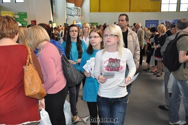 Młodzieżowe Targi Edukacji i Pracy [23.03.2012] - zdjęcie #4 - eOstroleka.pl