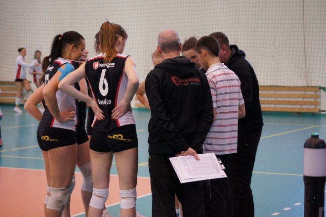 II liga: Nike Ostrołęka - Budowlani Toruń 0:3 [24.03.2012] - zdjęcie #8 - eOstroleka.pl