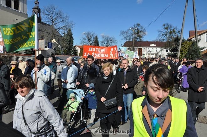 Marsz dla życia i rodziny [25.03.2012] - zdjęcie #5 - eOstroleka.pl