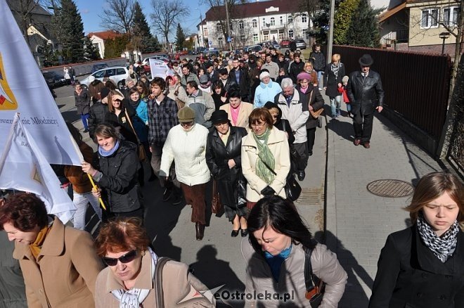 Marsz dla życia i rodziny [25.03.2012] - zdjęcie #10 - eOstroleka.pl