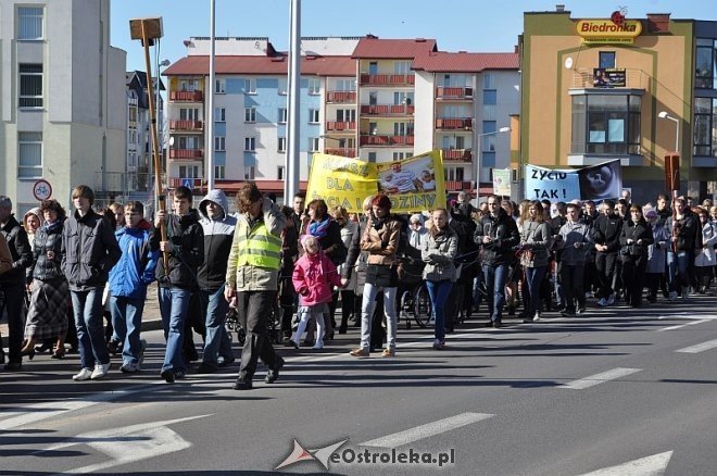 Marsz dla życia i rodziny [25.03.2012] - zdjęcie #24 - eOstroleka.pl