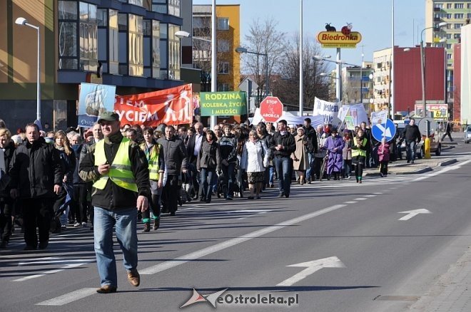 Marsz dla życia i rodziny [25.03.2012] - zdjęcie #28 - eOstroleka.pl
