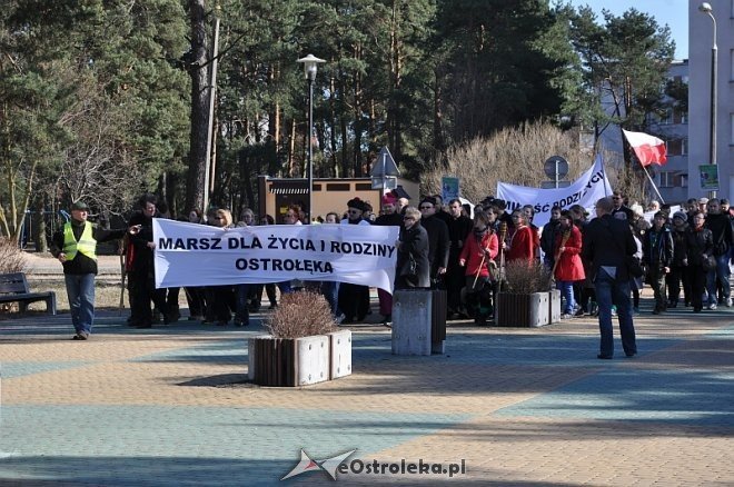 Marsz dla życia i rodziny [25.03.2012] - zdjęcie #55 - eOstroleka.pl