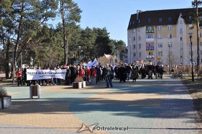 Marsz dla życia i rodziny [25.03.2012] - zdjęcie #59 - eOstroleka.pl