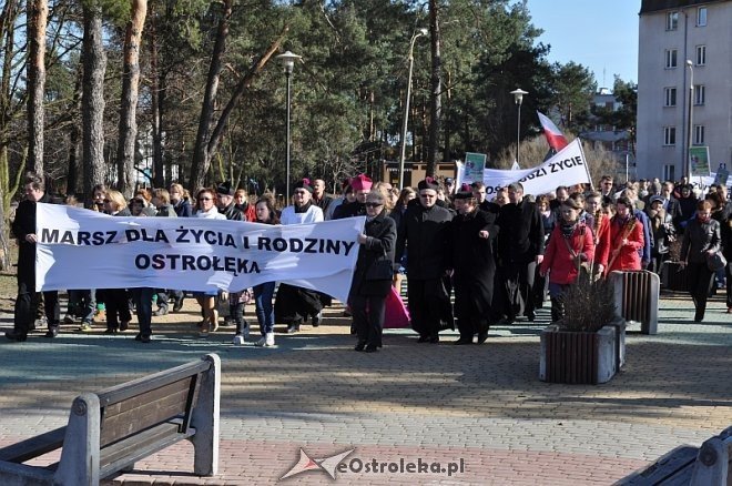 Marsz dla życia i rodziny [25.03.2012] - zdjęcie #61 - eOstroleka.pl