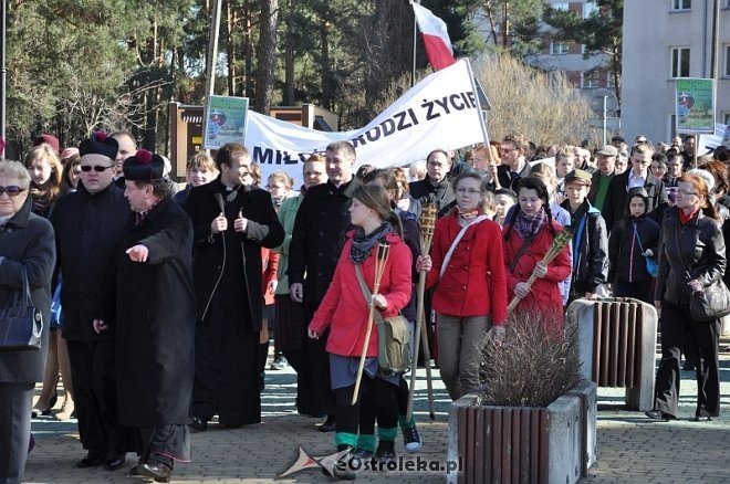 Marsz dla życia i rodziny [25.03.2012] - zdjęcie #63 - eOstroleka.pl