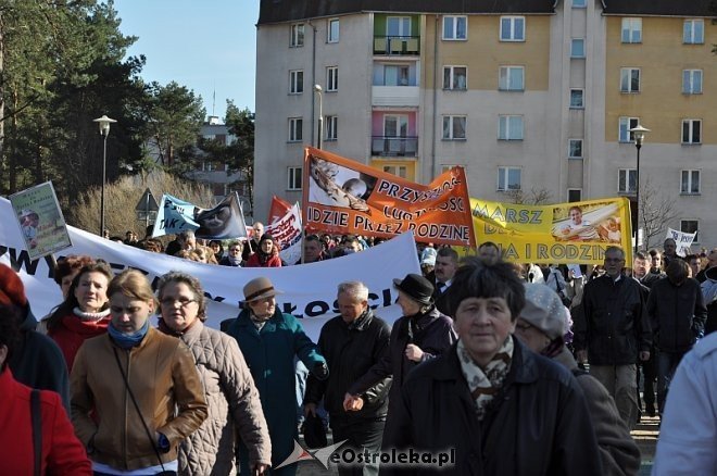 Marsz dla życia i rodziny [25.03.2012] - zdjęcie #71 - eOstroleka.pl