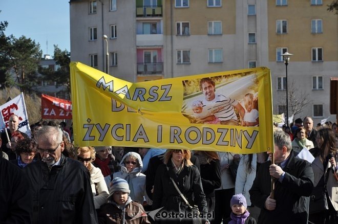Marsz dla życia i rodziny [25.03.2012] - zdjęcie #27 - eOstroleka.pl