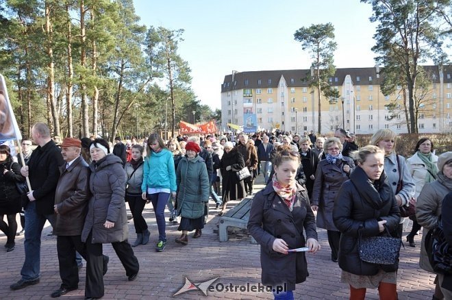 Marsz dla życia i rodziny [25.03.2012] - zdjęcie #80 - eOstroleka.pl