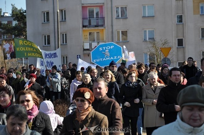 Marsz dla życia i rodziny [25.03.2012] - zdjęcie #19 - eOstroleka.pl