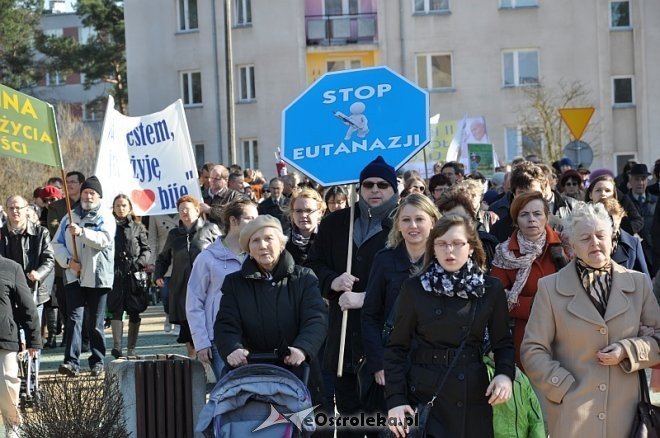 Marsz dla życia i rodziny [25.03.2012] - zdjęcie #17 - eOstroleka.pl