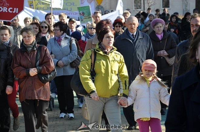 Marsz dla życia i rodziny [25.03.2012] - zdjęcie #90 - eOstroleka.pl
