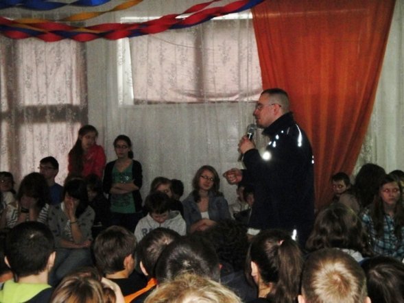 Spotkanie profilaktyczne dla uczniów Gimnazjum nr 1 [27.III.2012] - zdjęcie #11 - eOstroleka.pl