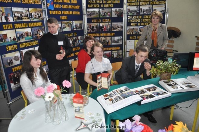 Targi Edukacyjne [29.03.2012] - zdjęcie #22 - eOstroleka.pl
