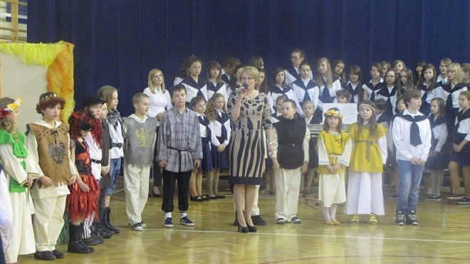 Kiermasz w SP 6 [29.03.2012] - zdjęcie #4 - eOstroleka.pl