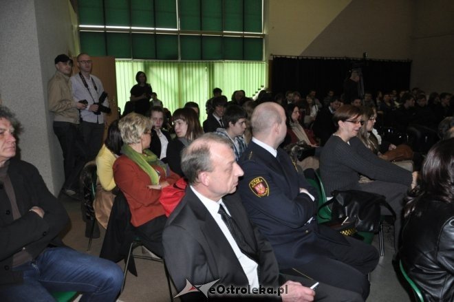 Bezpieczna Przyjazna Ostrołęka-Nasza Wspólna Sprawa: Ta konferencja to początek zmian [30.III.2012]] - zdjęcie #9 - eOstroleka.pl
