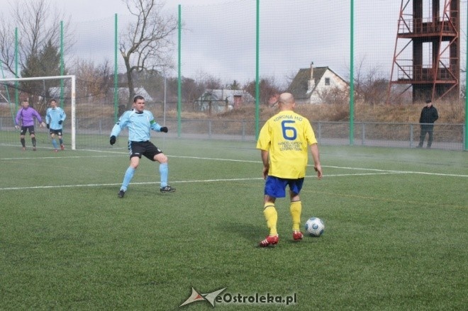 Liga Okręgowa: Korona HiD Ostrołęka - Sona Nowe Miasto 0:1 [31.03.2012] - zdjęcie #19 - eOstroleka.pl