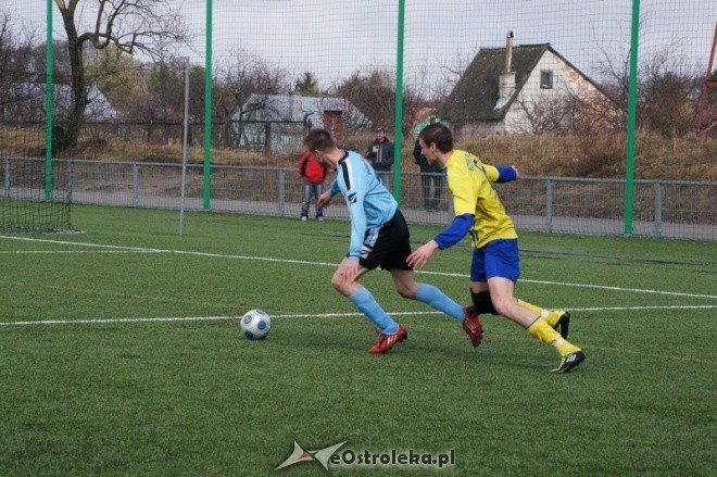 Liga Okręgowa: Korona HiD Ostrołęka - Sona Nowe Miasto 0:1 [31.03.2012] - zdjęcie #7 - eOstroleka.pl