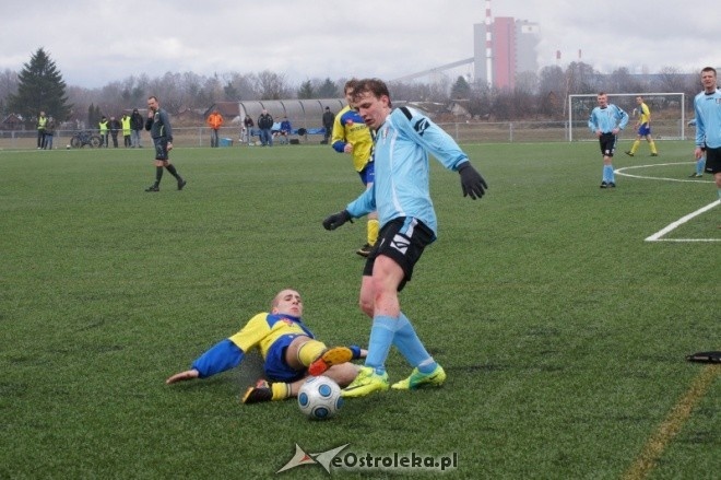 Liga Okręgowa: Korona HiD Ostrołęka - Sona Nowe Miasto 0:1 [31.03.2012] - zdjęcie #1 - eOstroleka.pl